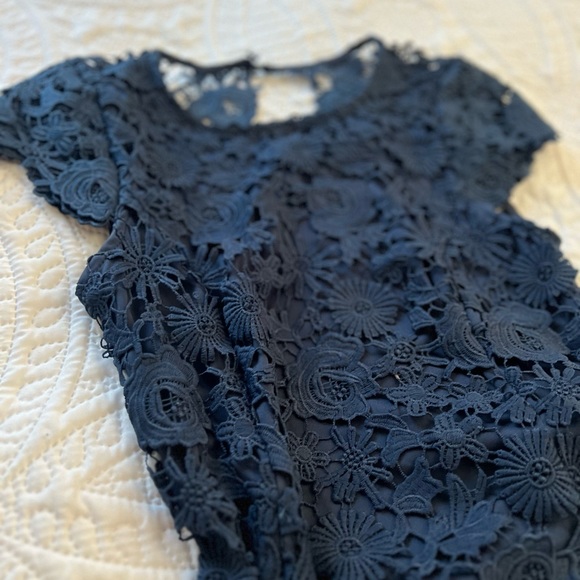 Lulus navy backless lace dress - Picture 3 of 3